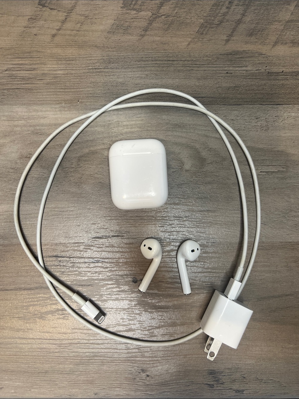 Apple AirPods 1st Generation with Charging Cable